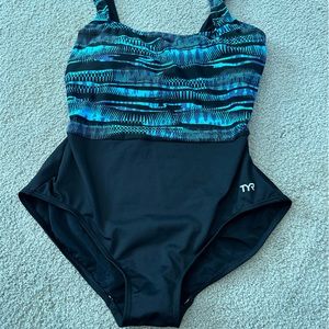 One piece Bathign suit